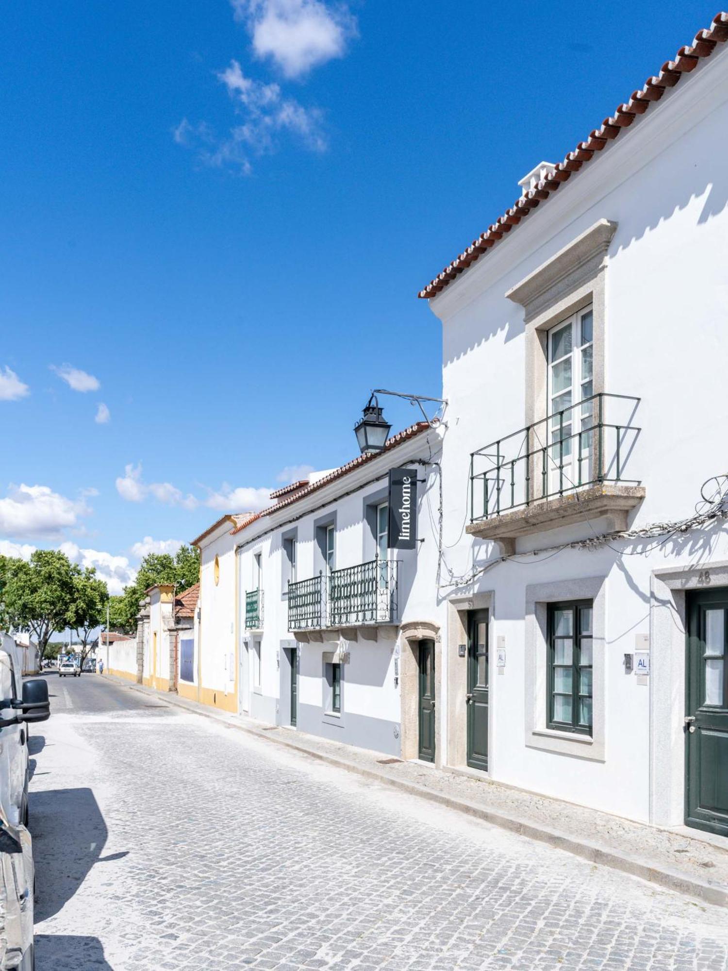 Limehome Evora Rua De Machede 52 Kültér fotó