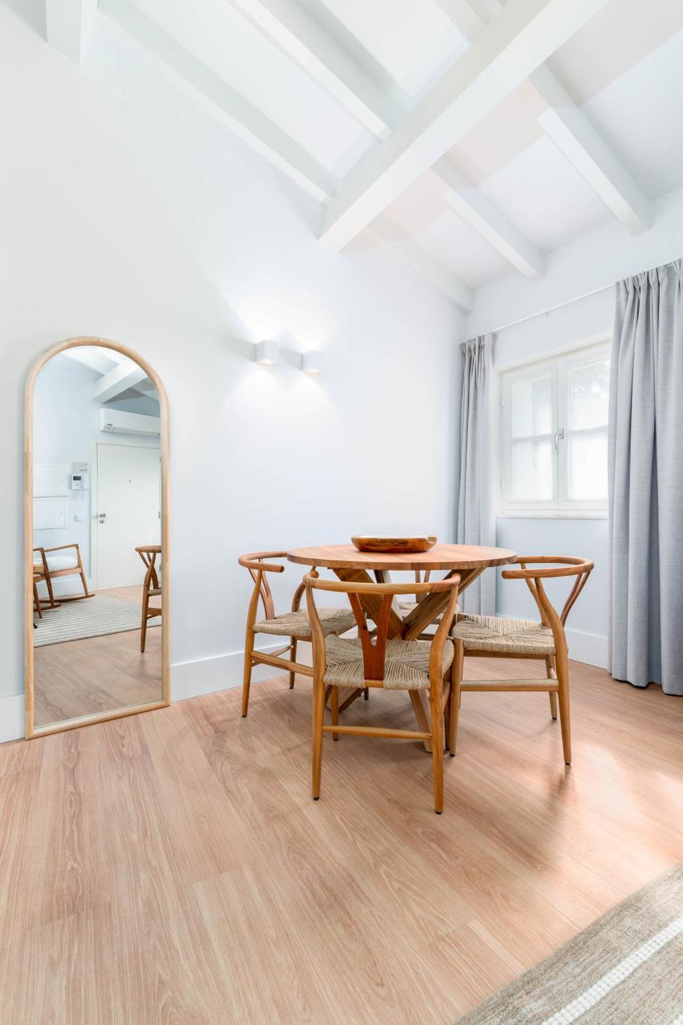 Limehome Evora Rua De Machede 52 Kültér fotó